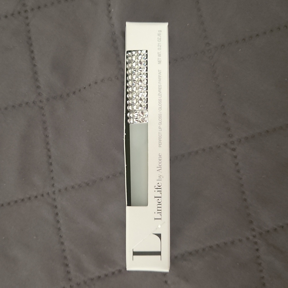 LimeLife by Alcone perfect lip gloss shine